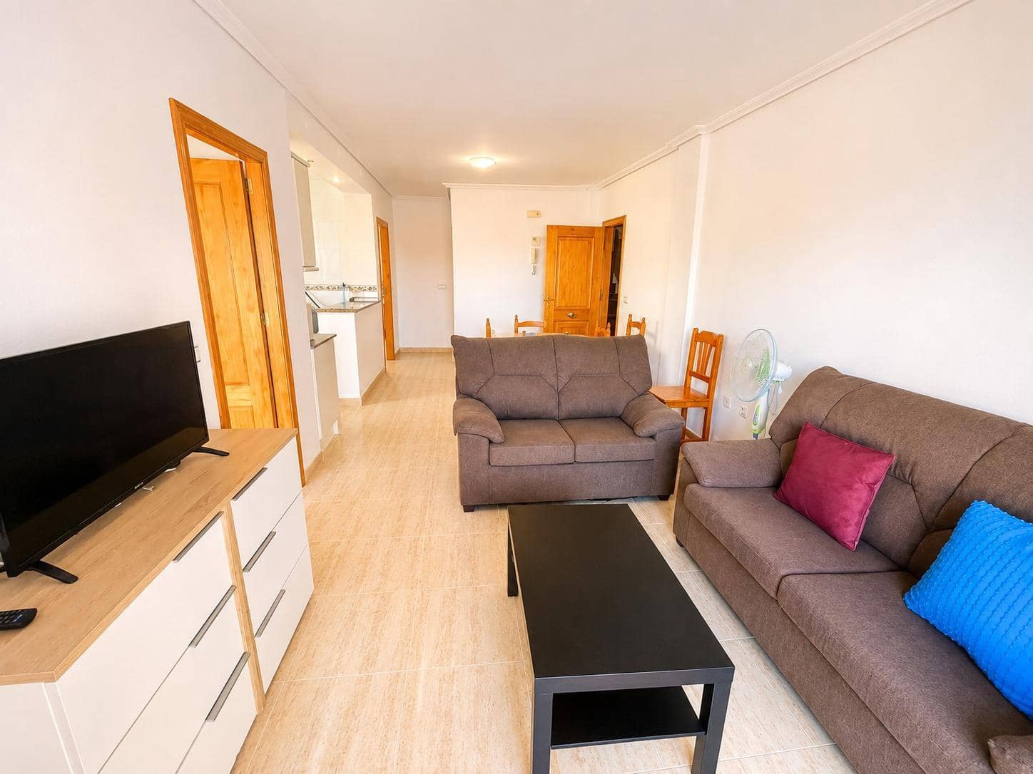 2 makuuhuone Huoneisto vuokrattavana paikassa Orihuela Costa mukana uima-altaan 
autotalli - 850 € (Ref: 9958044)