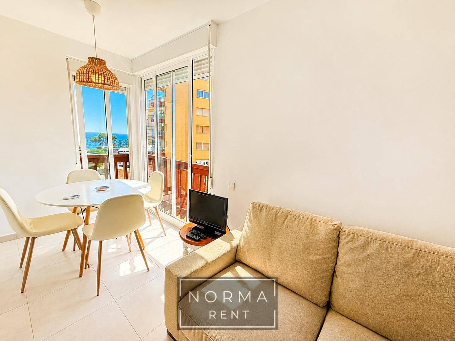 1 bedroom Apartment for rent in Campoamor with garage - € 420 (Ref: 9965347)