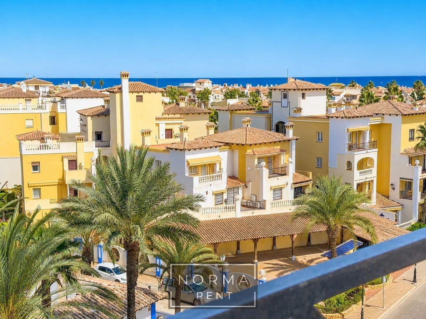 2 soverom Leilighet til leie i Torrevieja med svømmebasseng - € 800 (Ref: 9970699)