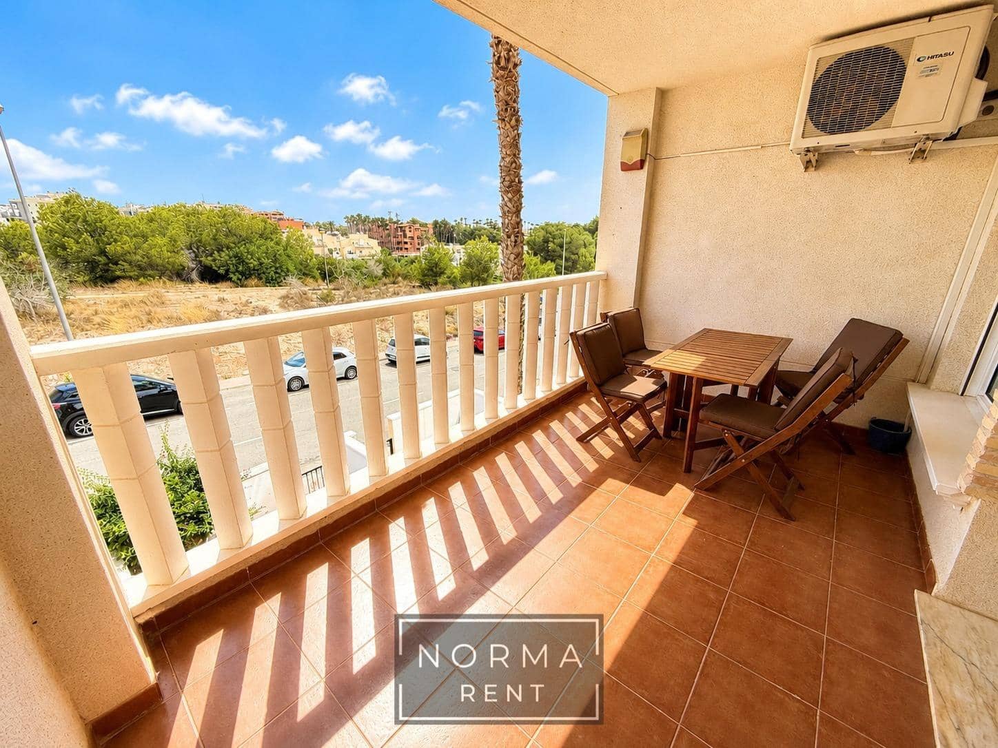 Appartement de 2 chambres à louer à Orihuela Costa avec piscine - 875 € (Ref: 9970700)