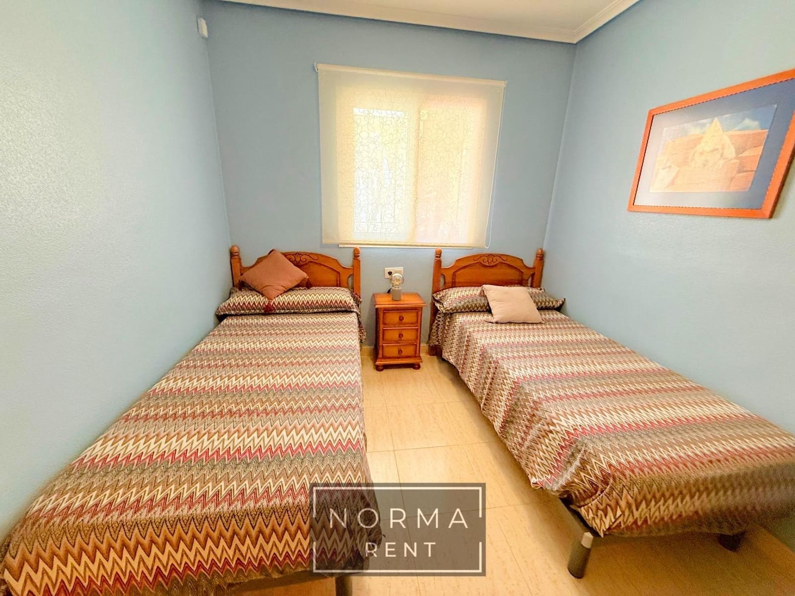 2 soverom Bungalow til leie i Orihuela Costa med svømmebasseng - € 850 (Ref: 9983177)