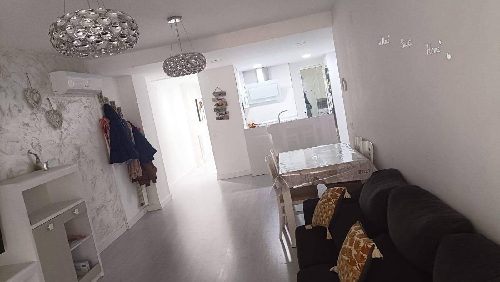 3 bedroom Flat for sale in Albacete city with garage - € 240,000 (Ref: 9723622)