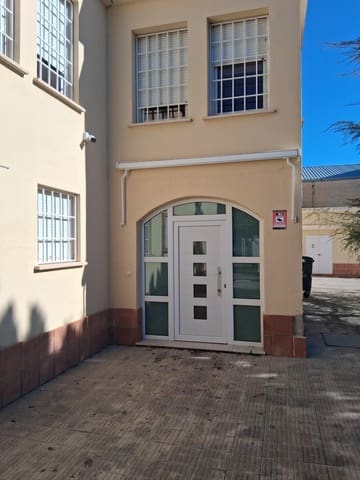 Business for sale in Albacete city with garage - € 1,100,000 (Ref: 9723624)