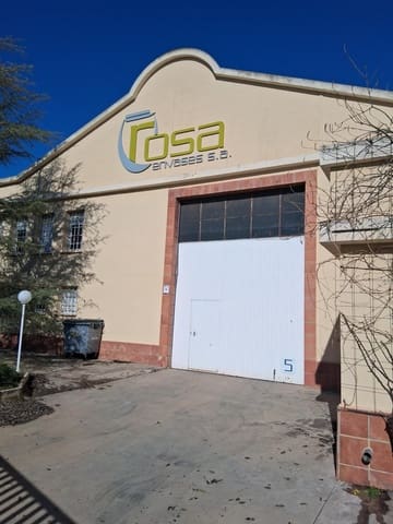 Business for sale in Albacete city with garage - € 1,100,000 (Ref: 9723624)