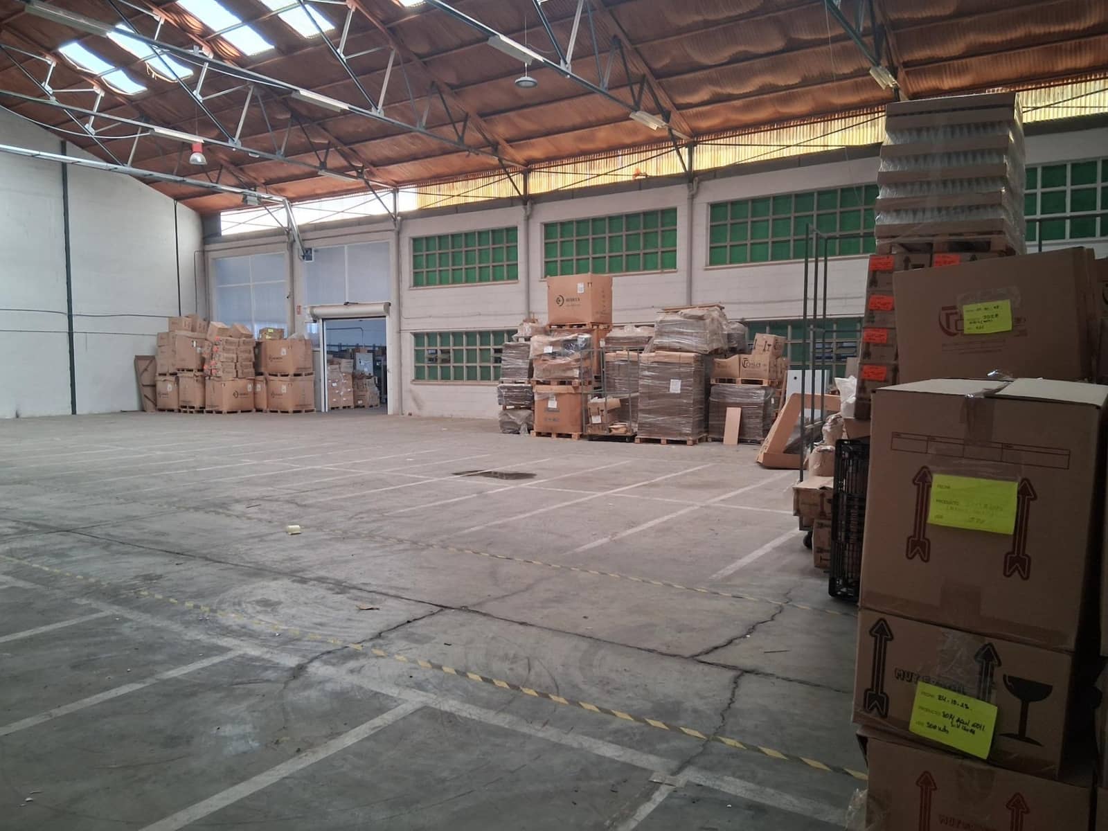 Business for sale in Albacete city with garage - € 1,100,000 (Ref: 9723624)