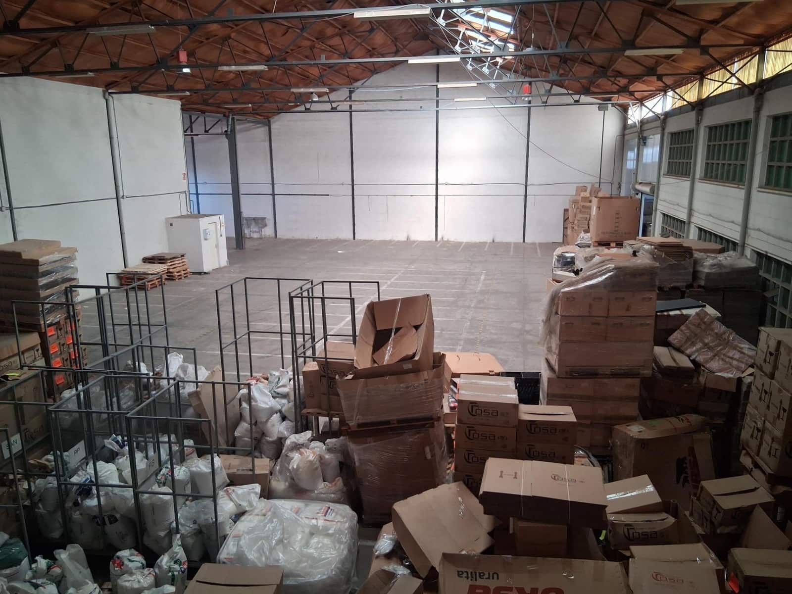 Business for sale in Albacete city with garage - € 1,100,000 (Ref: 9723624)