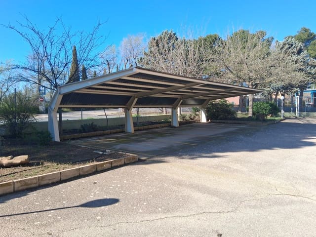 Business for sale in Albacete city with garage - € 1,100,000 (Ref: 9723624)