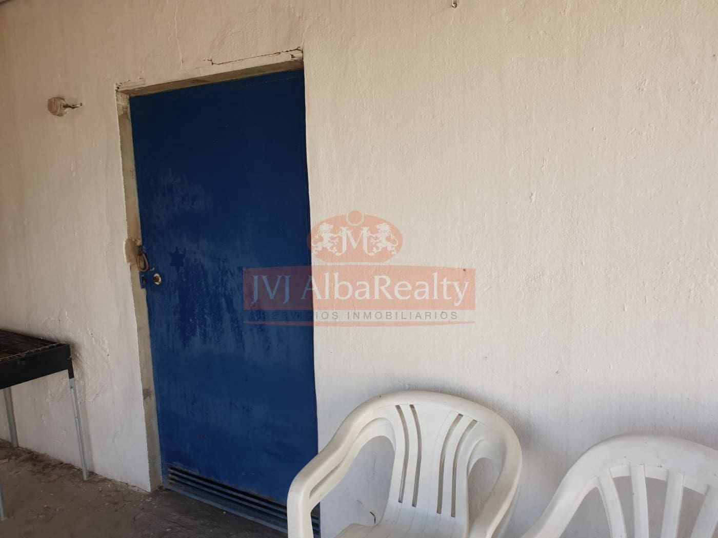 Business for sale in Albacete city - € 300,000 (Ref: 9723626)