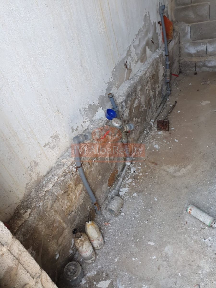 Business for sale in Albacete city - € 300,000 (Ref: 9723626)