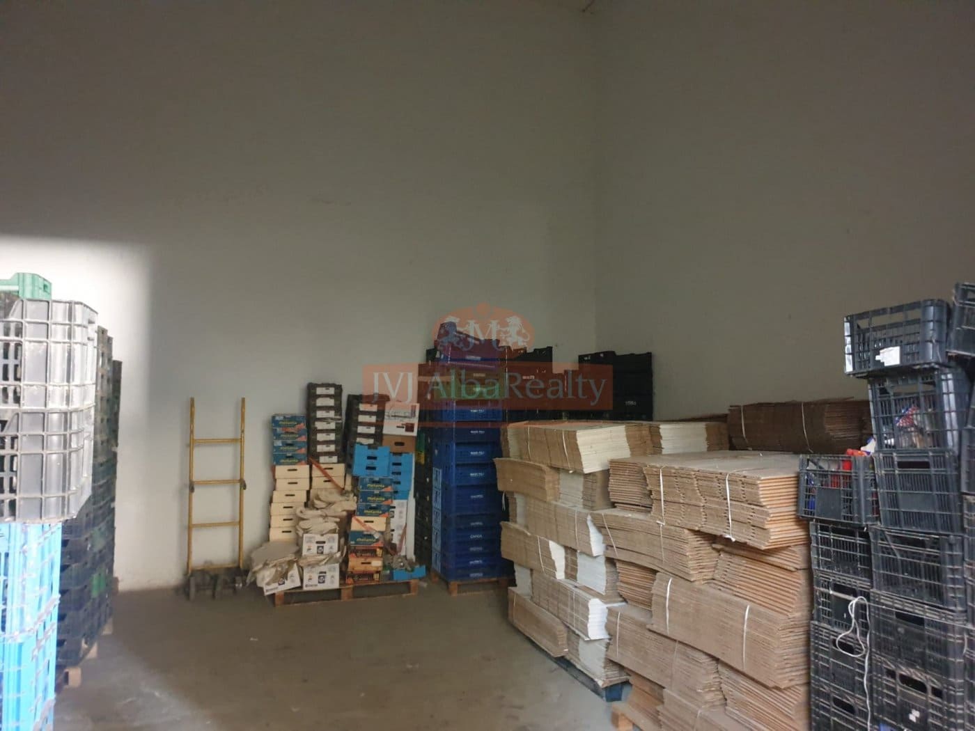 Business for sale in Albacete city - € 300,000 (Ref: 9723626)