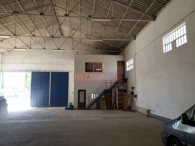 Business for sale in Albacete city - € 300,000 (Ref: 9723626)