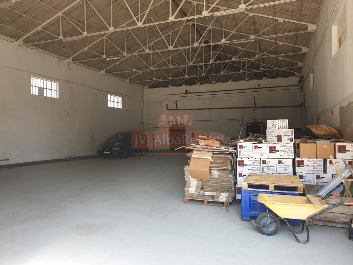 Business for sale in Albacete city - € 300,000 (Ref: 9723626)