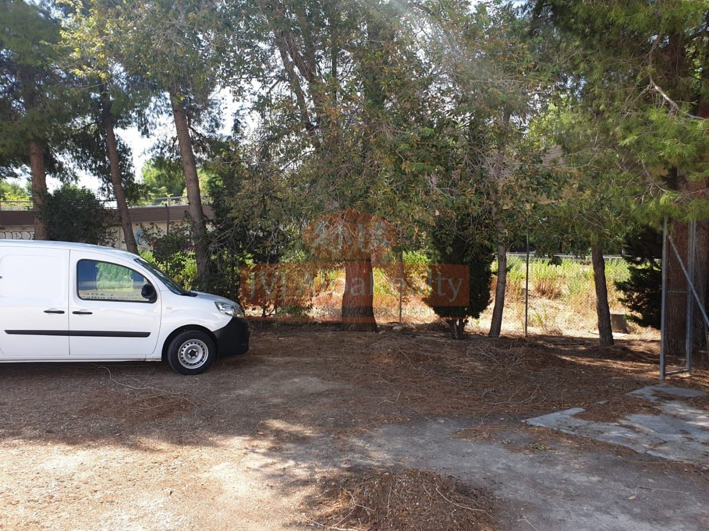 Business for sale in Albacete city - € 300,000 (Ref: 9723626)