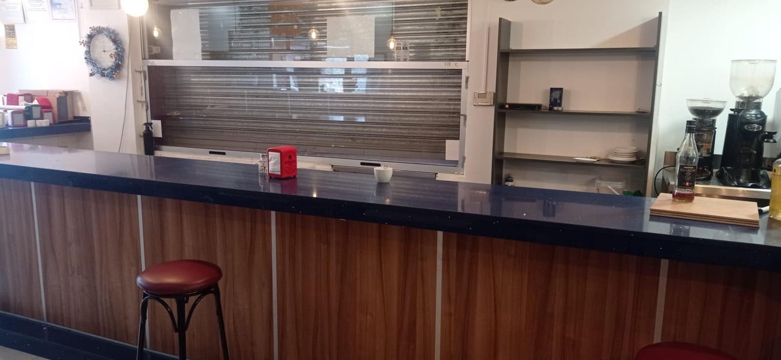 Commercial for sale in Albacete city - € 95,000 (Ref: 9723628)