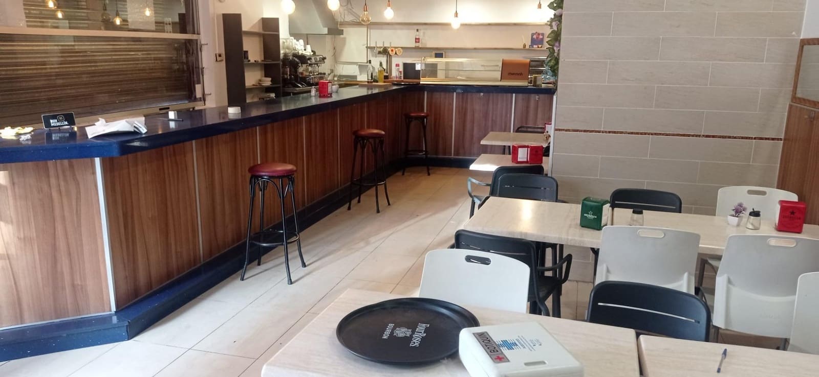 Commercial for sale in Albacete city - € 95,000 (Ref: 9723628)