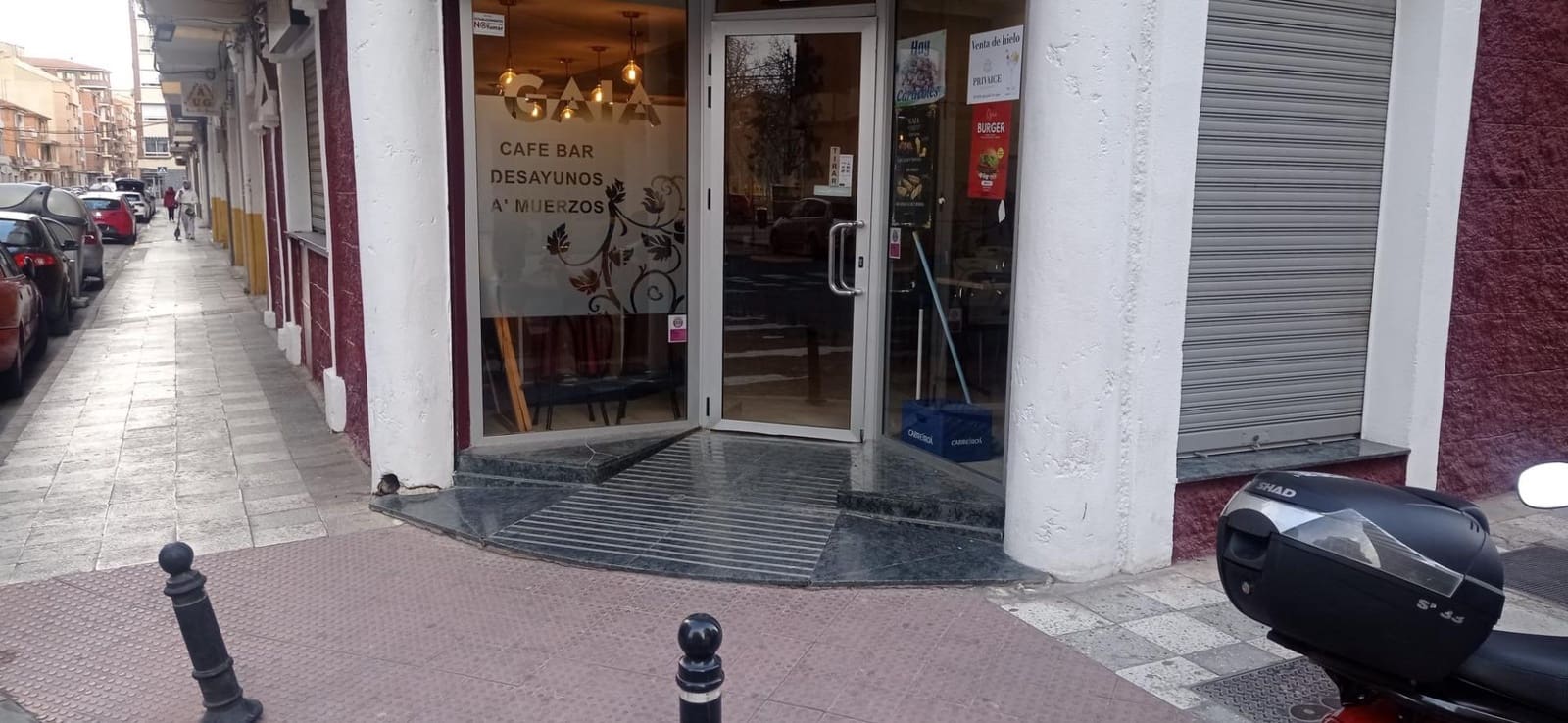 Commercial for sale in Albacete city - € 95,000 (Ref: 9723628)