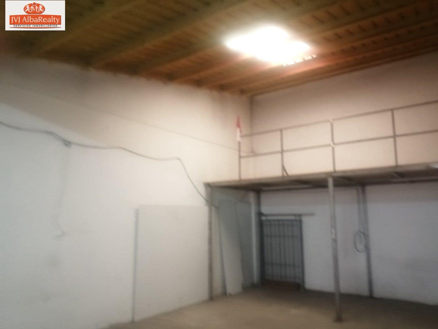 Commercial for sale in Albacete city - € 135,000 (Ref: 9723630)