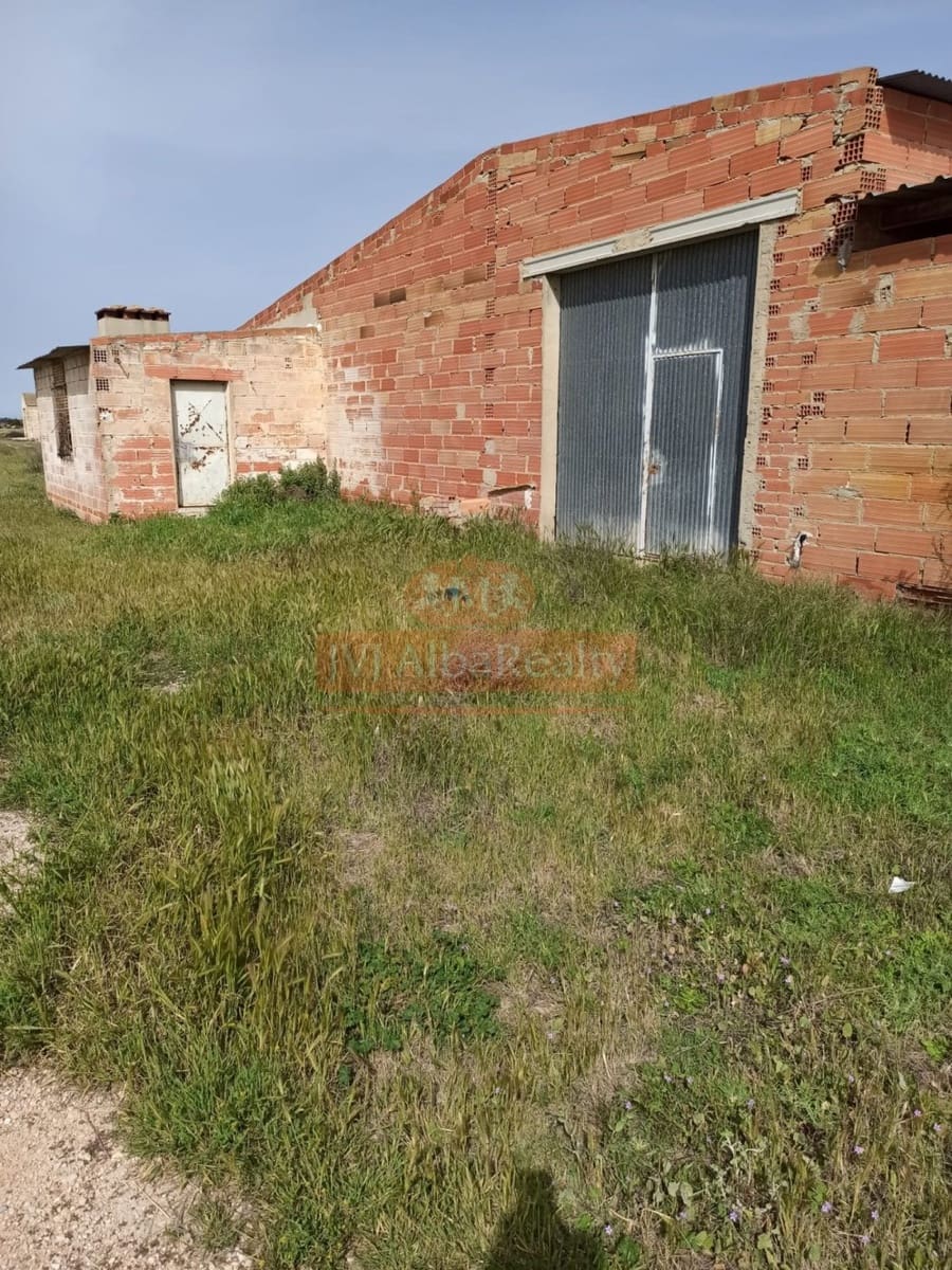 Undeveloped Land for sale in Casas de Juan Nunez - € 42,000 (Ref: 9723631)