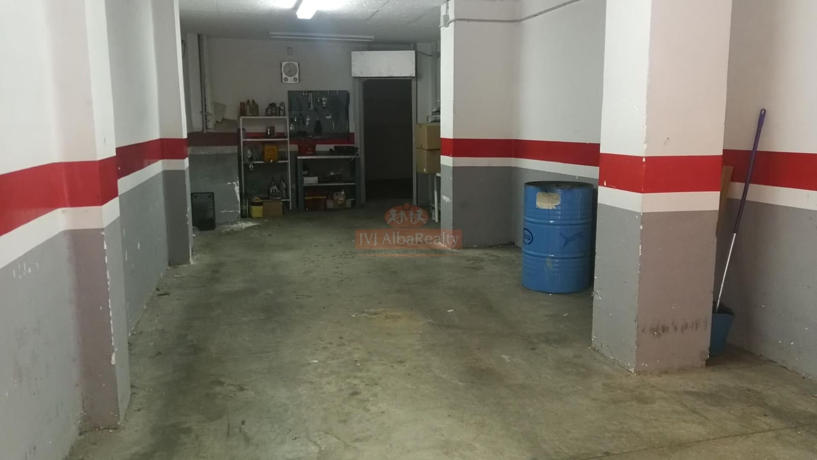 Garage for sale in Albacete city - € 150,000 (Ref: 9723635)