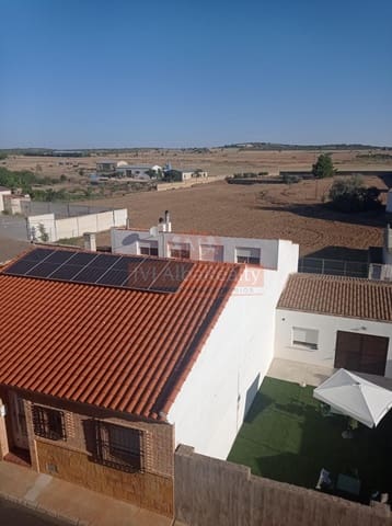 5 bedroom Flat for sale in San Pedro with garage - € 175,000 (Ref: 9723636)