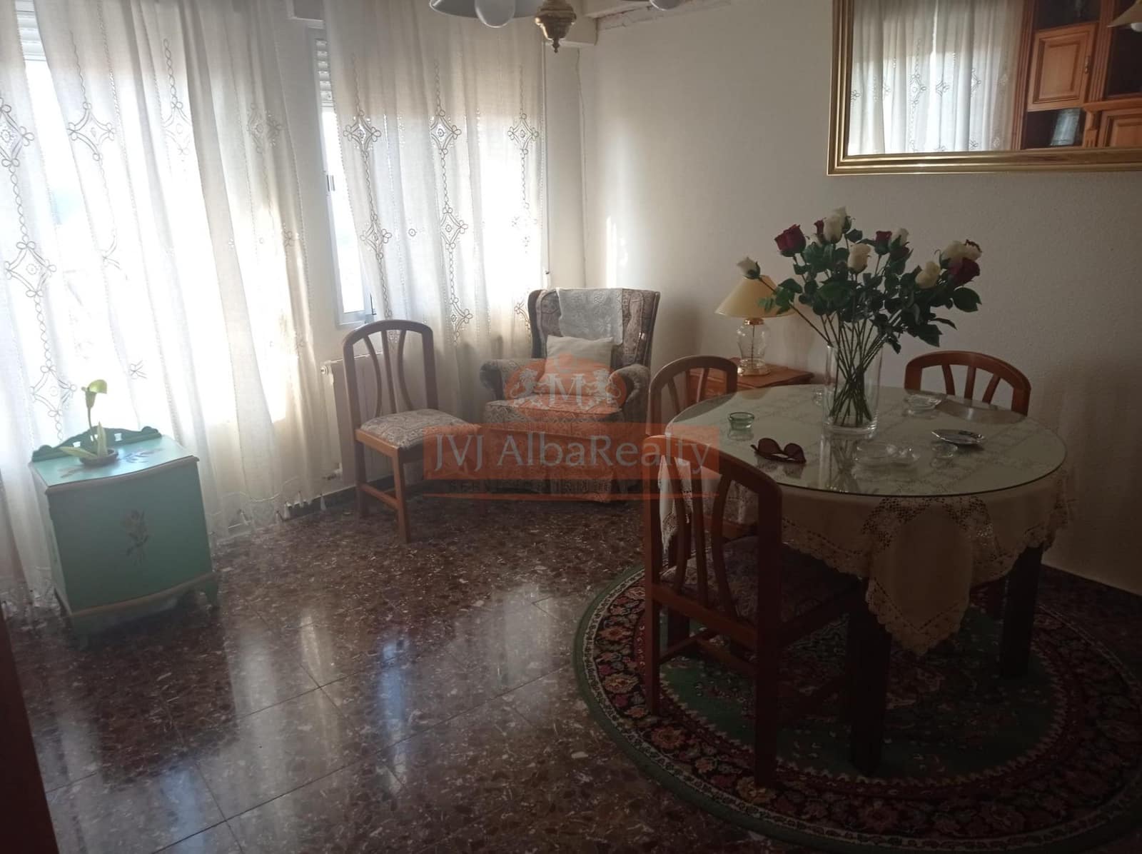 5 bedroom Flat for sale in San Pedro with garage - € 175,000 (Ref: 9723636)