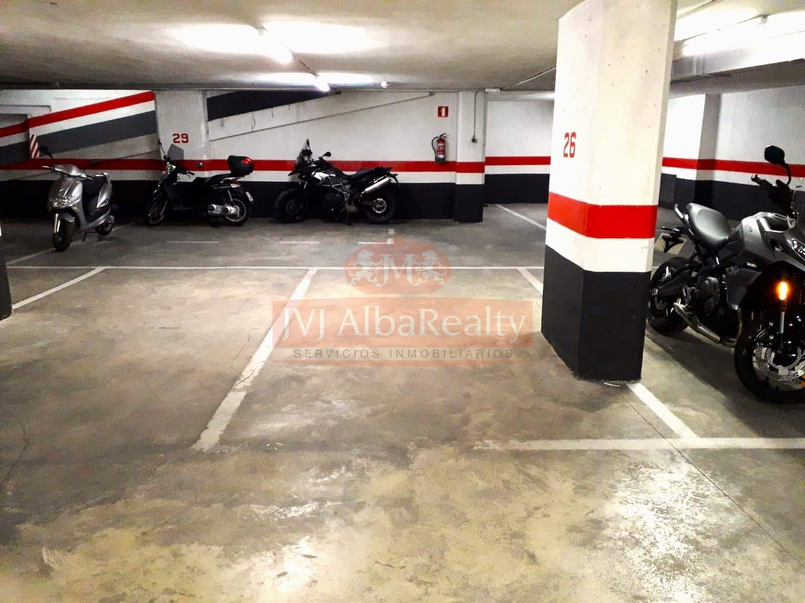 Garage for sale in Albacete city - € 18,000 (Ref: 9723638)