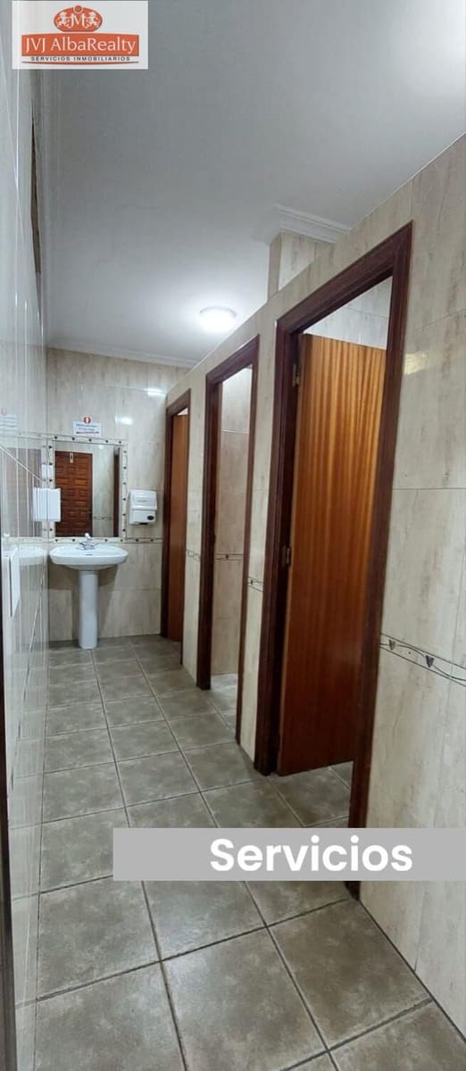 Gewerbe zu verkaufen in Albacete Stadt mit Garage - 980.000 € (Ref: 9723640)