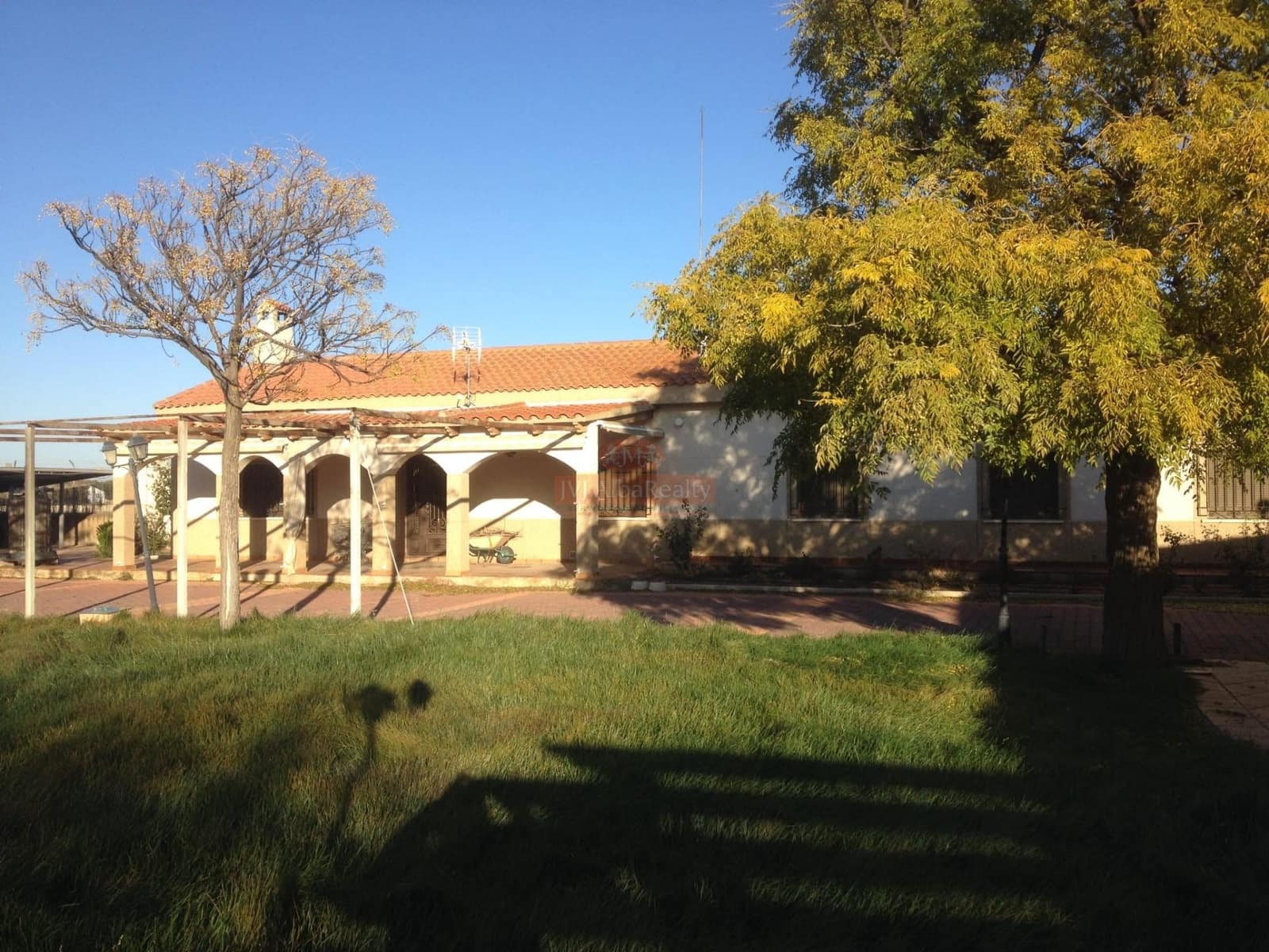 Building Plot for sale in Albacete city - € 335,000 (Ref: 9723641)