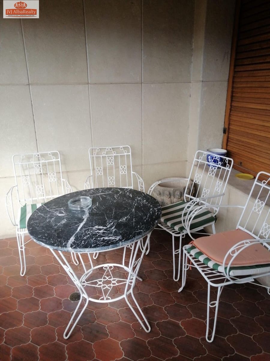 5 bedroom Flat for sale in Albacete city with garage - € 537,000 (Ref: 9723645)