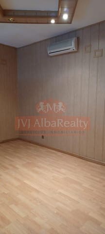 Commercial for sale in Albacete city - € 750,000 (Ref: 9723646)