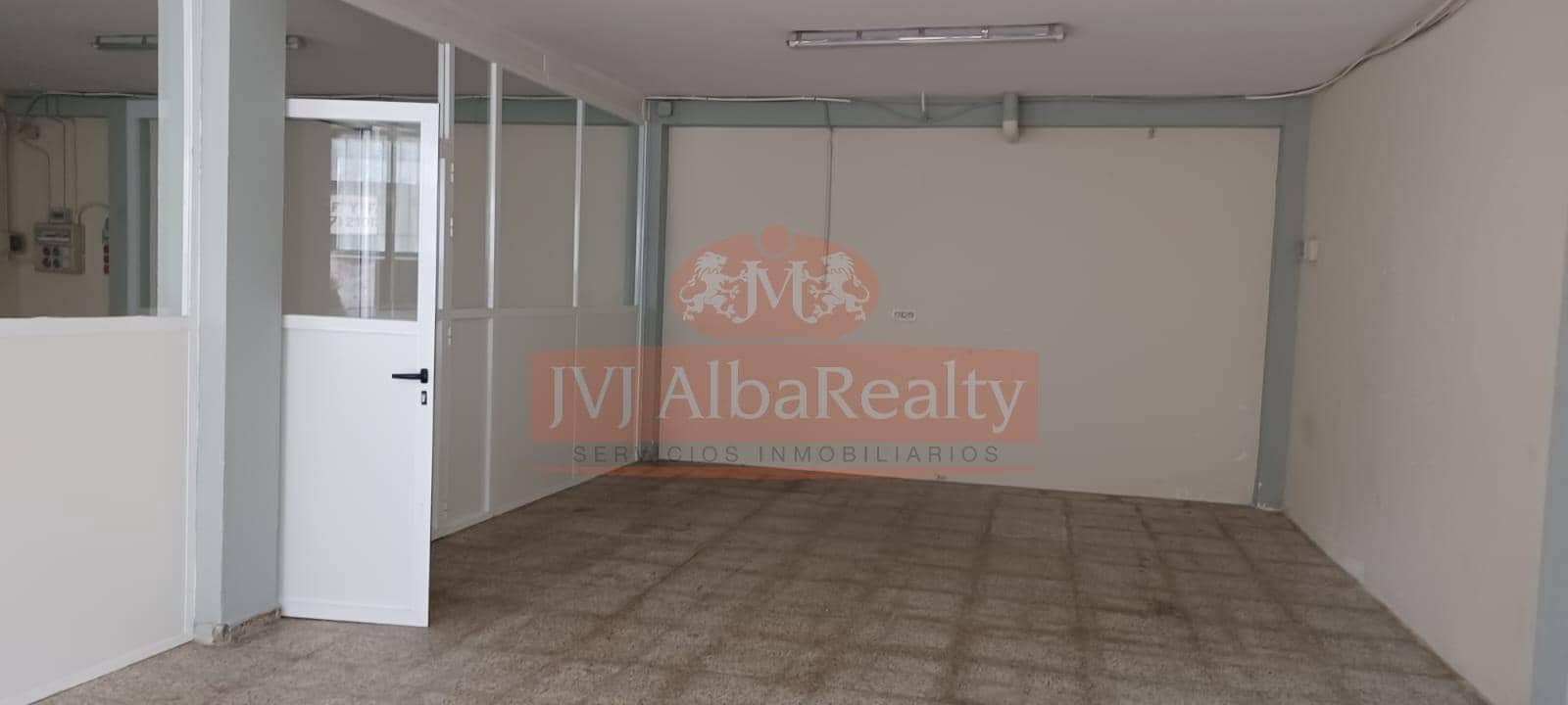 Commercial for sale in Albacete city - € 750,000 (Ref: 9723646)