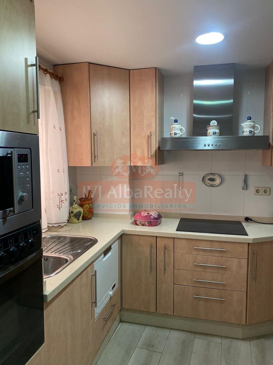 5 soveværelse Lejlighed til salg i Albacete by - € 252.000 (Ref: 9723651)