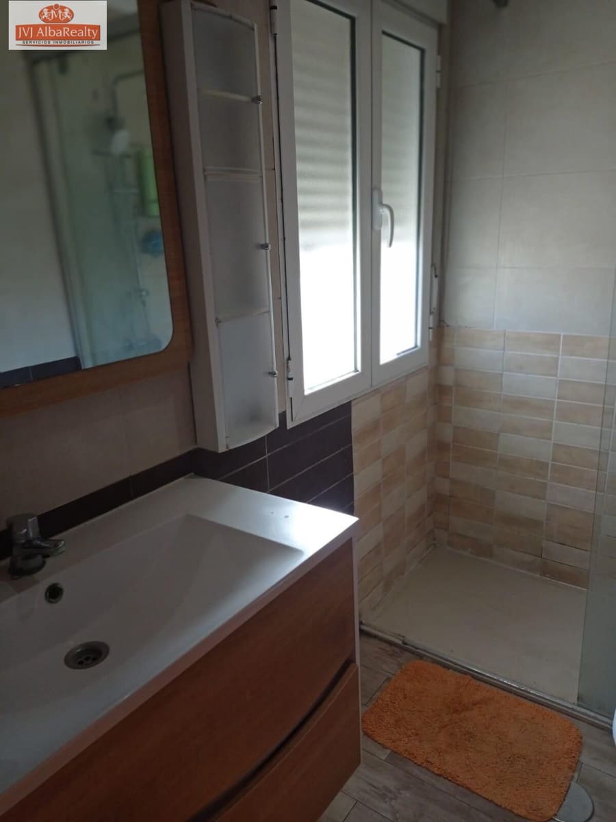 4 bedroom Terraced Villa for sale in Valdeganga with garage - € 150,000 (Ref: 9723652)