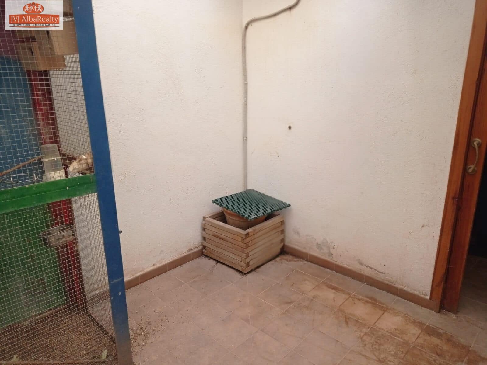 4 bedroom Terraced Villa for sale in Valdeganga with garage - € 150,000 (Ref: 9723652)