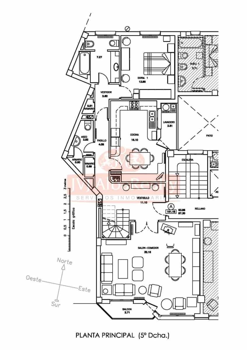 4 bedroom Apartment for sale in Albacete city with garage - € 299,000 (Ref: 9723654)