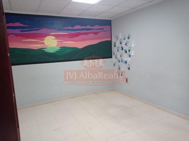Commercial for sale in Industria, Albacete city with garage - € 400,000 (Ref: 9723656)
