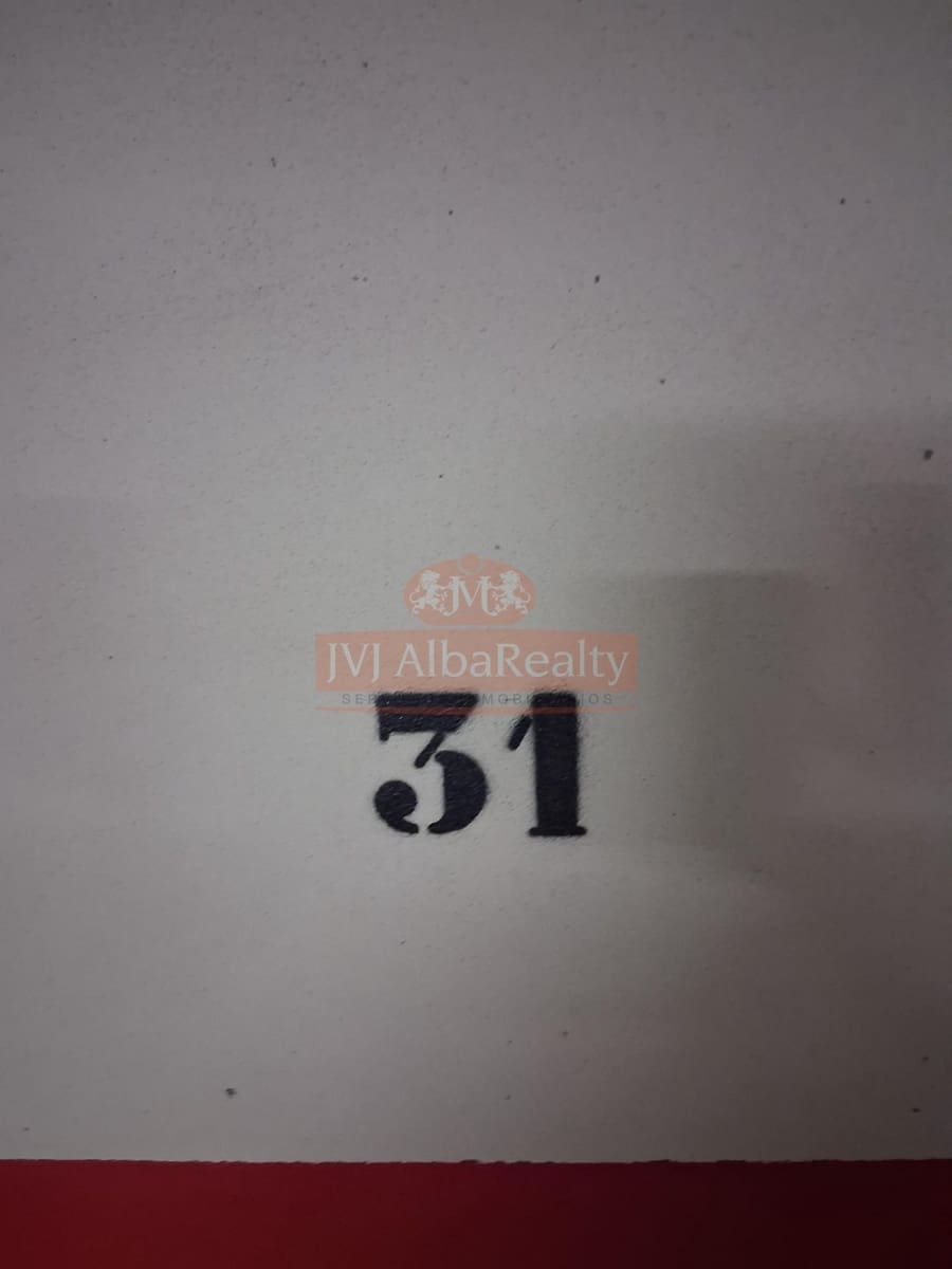 3 bedroom Flat for sale in Albacete city with pool garage - € 300,000 (Ref: 9723660)