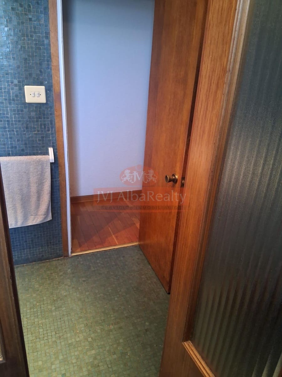 4 bedroom Flat for sale in Albacete city - € 380,000 (Ref: 9723663)