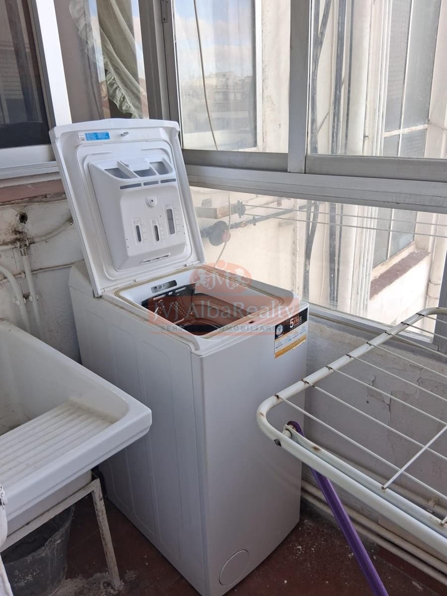 4 bedroom Flat for sale in Albacete city - € 380,000 (Ref: 9723663)