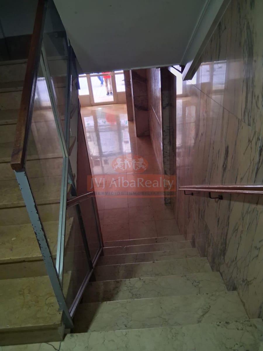 4 bedroom Flat for sale in Albacete city - € 380,000 (Ref: 9723663)