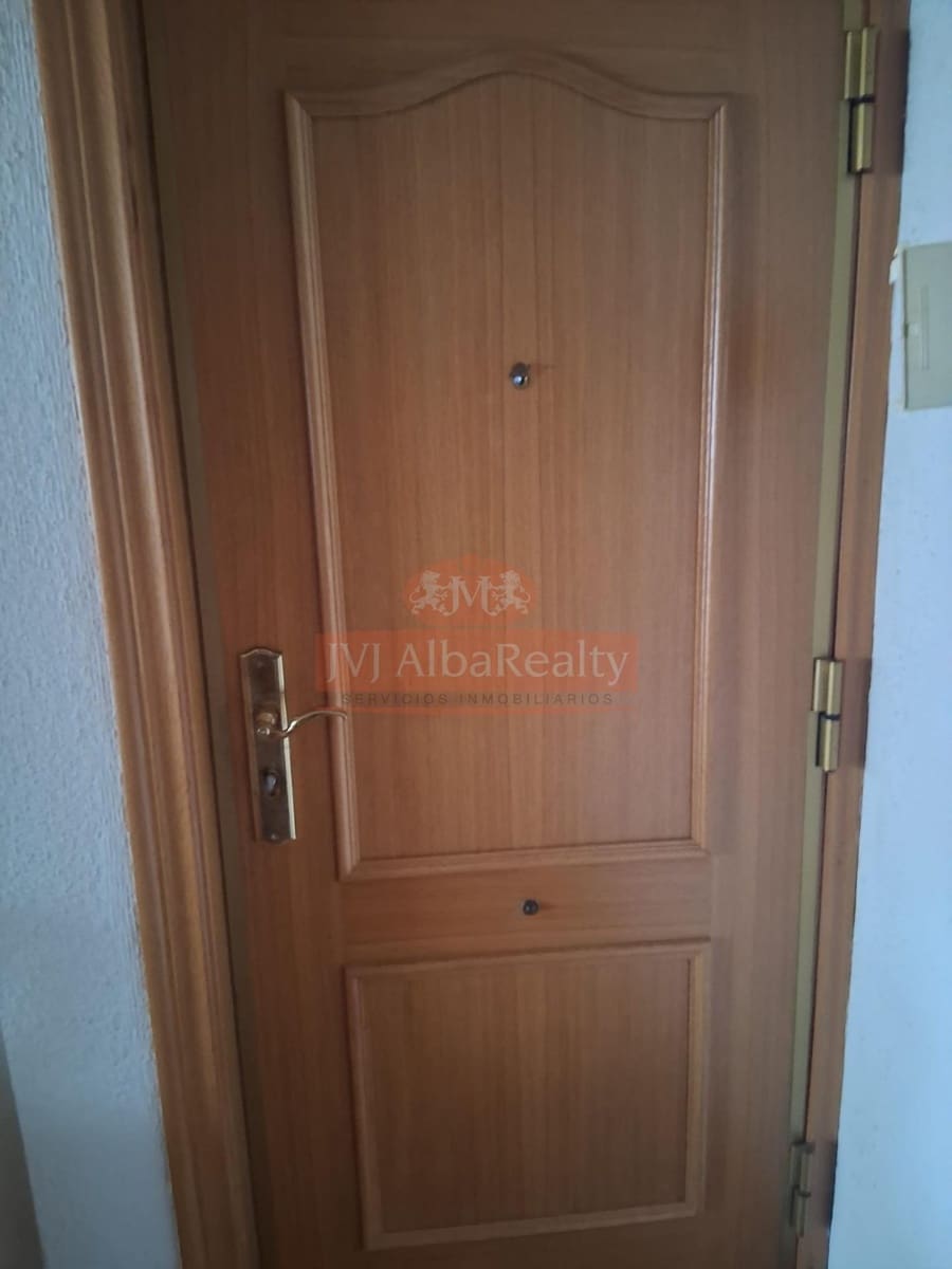 4 bedroom Flat for sale in Albacete city - € 380,000 (Ref: 9723663)