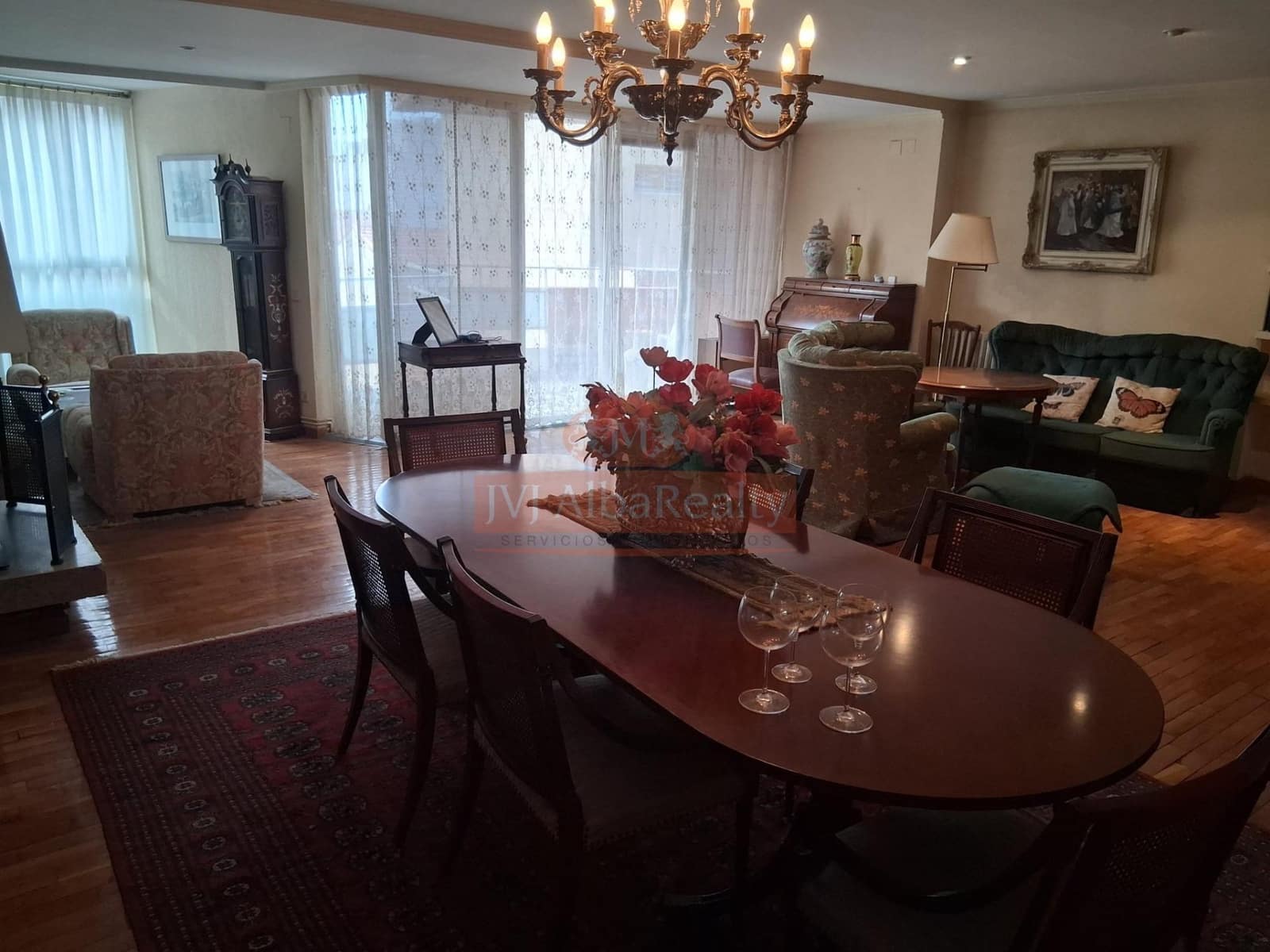 4 bedroom Flat for sale in Albacete city - € 380,000 (Ref: 9723663)