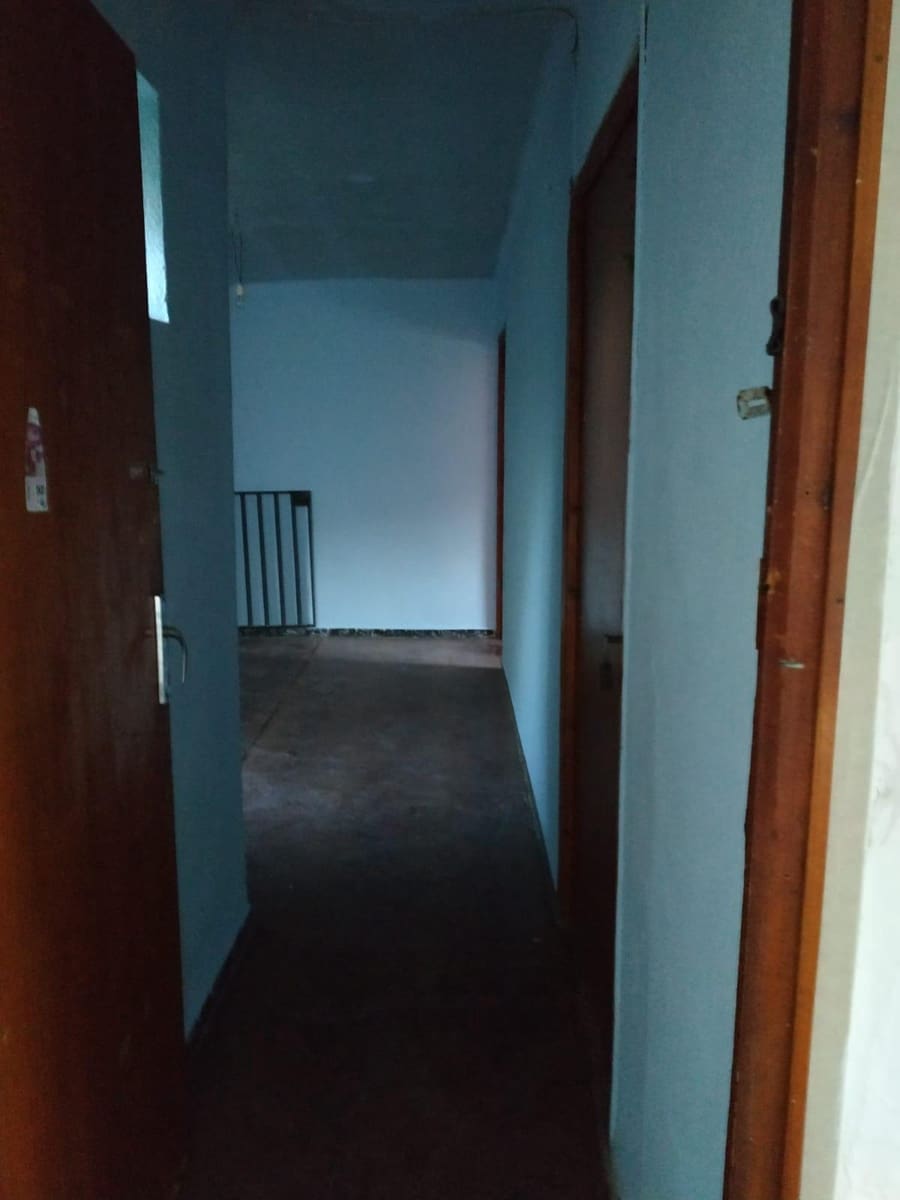 2 bedroom Villa for sale in Madrigueras - € 53,000 (Ref: 9723665)