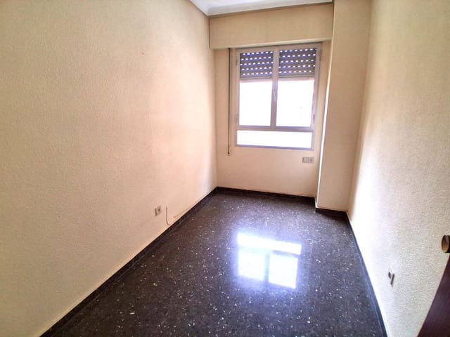 4 sypialnia Mieszkanie na sprzedaż w Miasto Albacete z garażem - 230 000 € (Ref: 9723666)