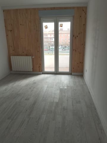 3 bedroom Flat for sale in Industria, Albacete city - € 185,000 (Ref: 9723667)