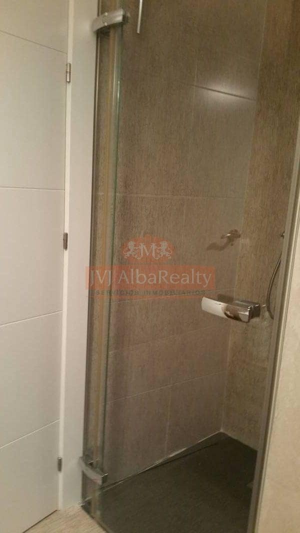 3 bedroom Flat for rent in Albacete city with garage - € 1,000 (Ref: 9723668)