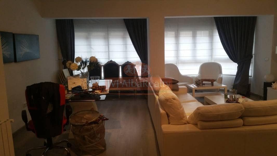 3 bedroom Flat for rent in Albacete city with garage - € 1,000 (Ref: 9723668)