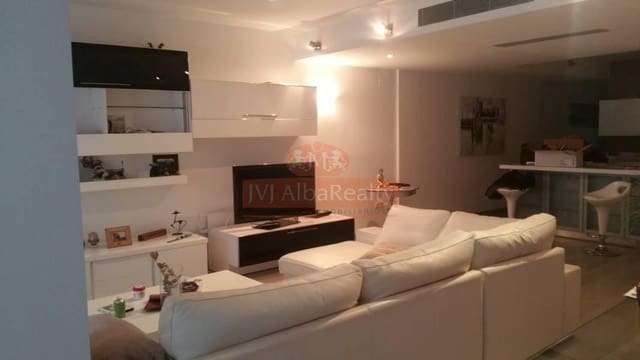 3 bedroom Flat for rent in Albacete city with garage - € 1,000 (Ref: 9723668)