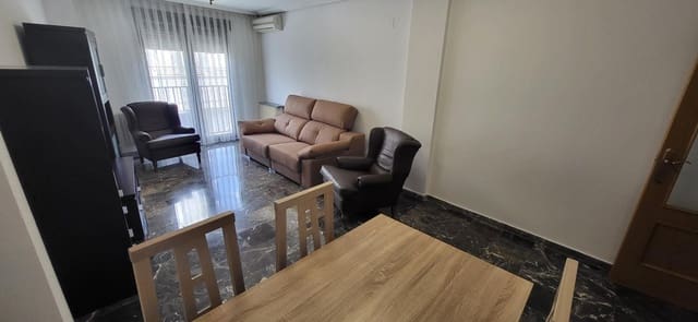 2 bedroom Apartment for rent in Albacete city - € 850 (Ref: 9723670)