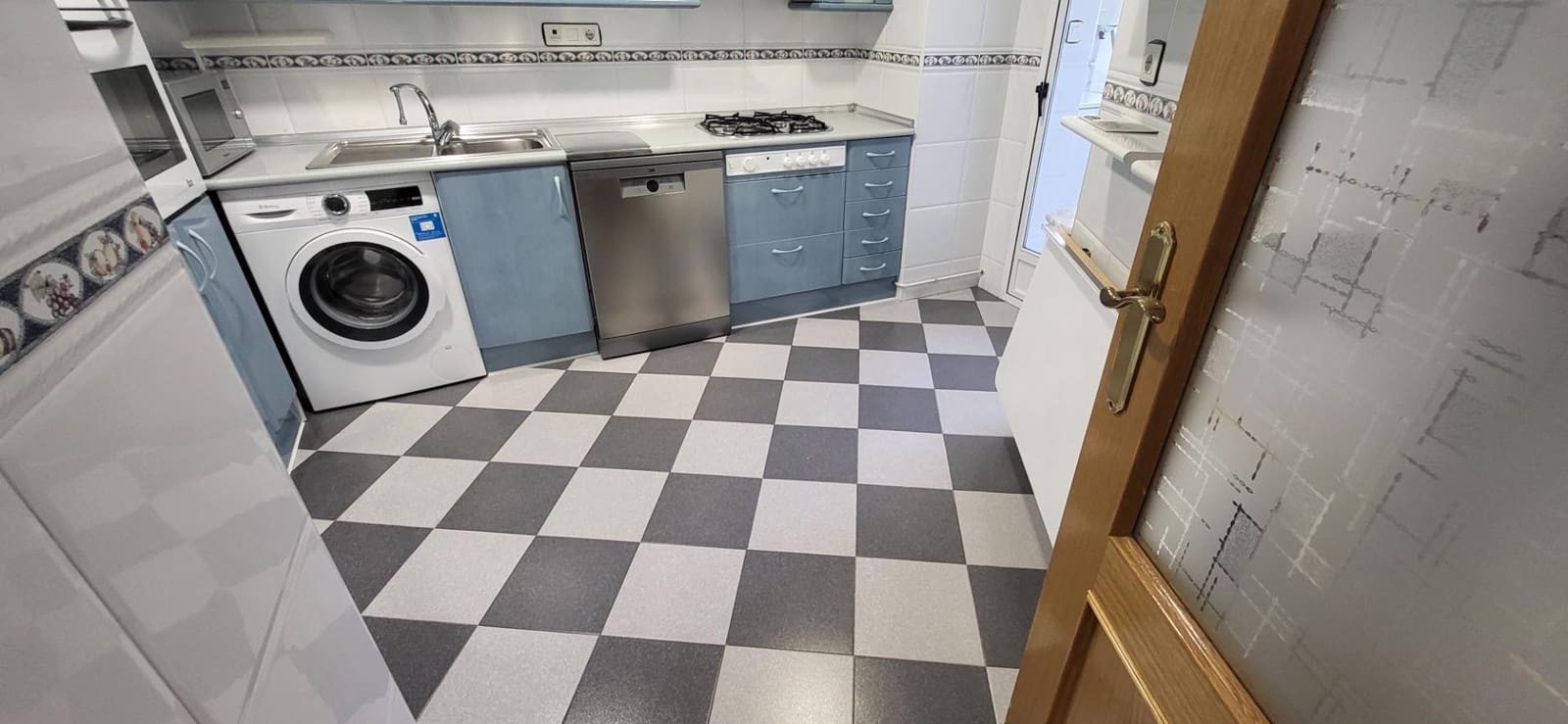 2 bedroom Apartment for rent in Albacete city - € 850 (Ref: 9723670)